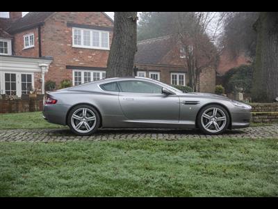 Aston Martin+DB9